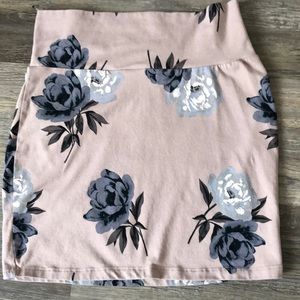 3/$25 - Charlotte Russe cotton stretch skirt